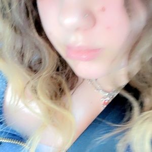 Meet your Posher, Kylee